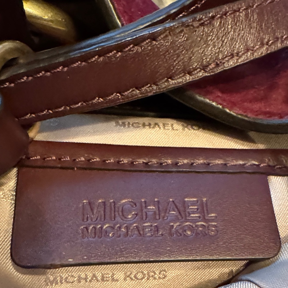 Michael Kors Elegant Burgundy Leather and Suede Women's Bag - Picture 2 of 15